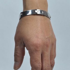 Boxed Men’s Bracelet